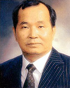 2. 第二任总会长 - 拿督王振才局绅(1998 - 2001)